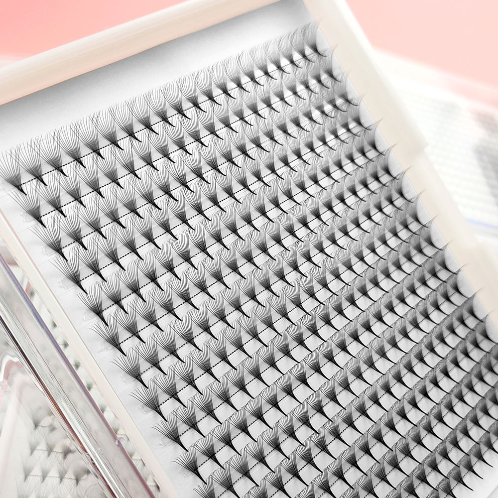 Lash Fan Volume - ขนตาปลอมแบบพัดสำเร็จรูป 7 มม. 4D 0.07 มม.